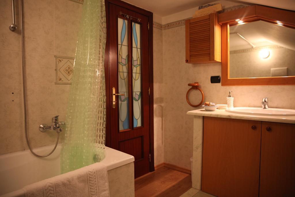 Ferienwohnung La Castellana Salerno Exterior foto